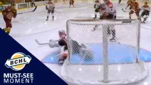 Must See Moment: Brayden Melnyk slides across to make a great pad save